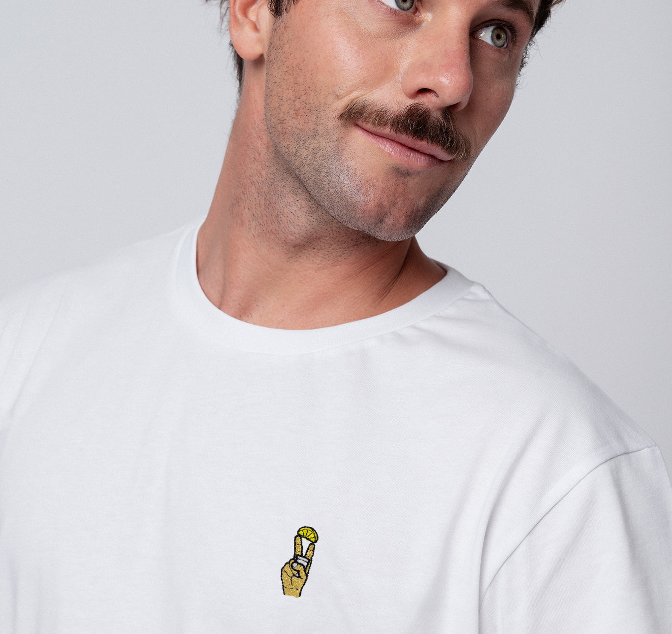 Tequila Shot | Besticktes Bio Baumwoll Unisex T-Shirt