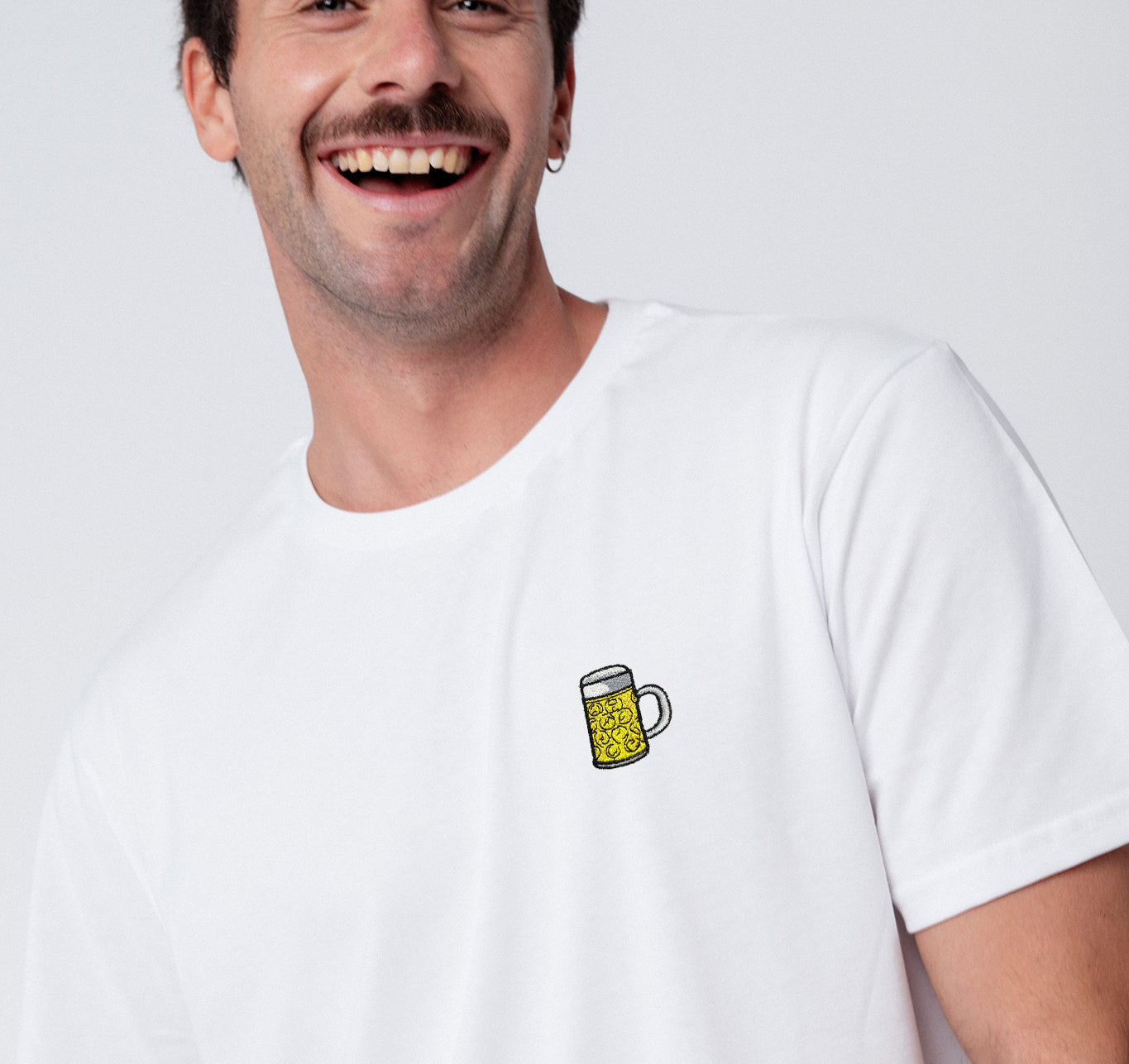 Maßkrug | Besticktes Bio Baumwoll Unisex T-Shirt