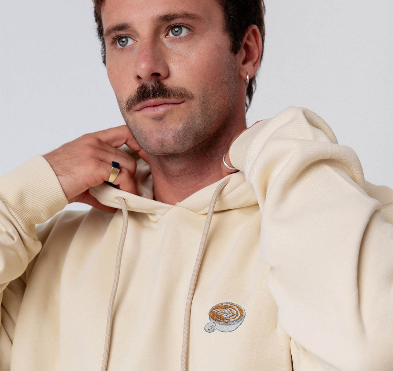 Flat White | Bestickter Bio Baumwoll Unisex Hoodie