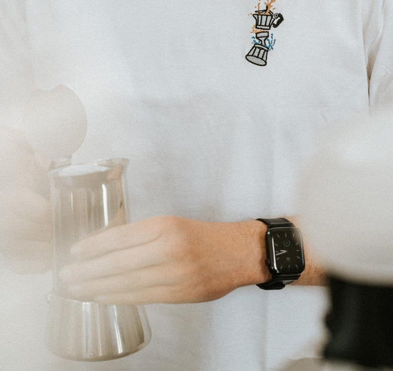 Espressokocher Boom | Besticktes Organic Bio Baumwoll Unisex T-Shirt