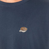 Flat White | Besticktes Bio Baumwoll Unisex T-Shirt