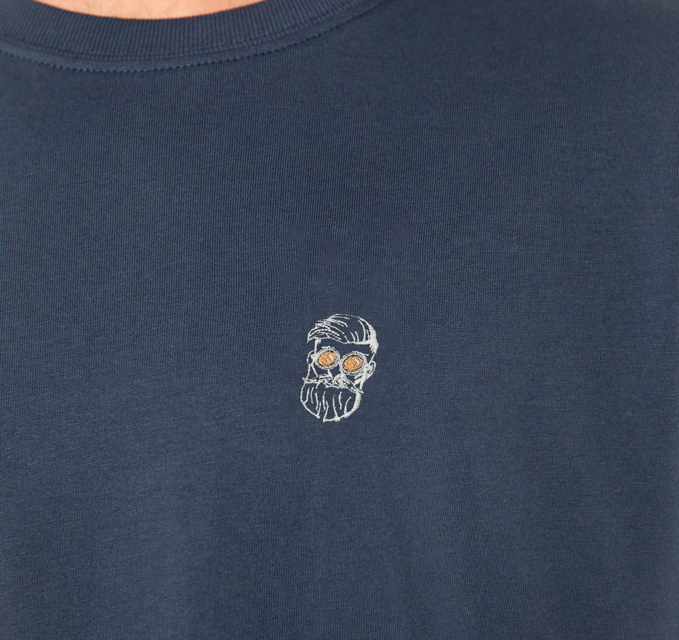 Kaffee Hipster | Besticktes Bio Baumwoll Unisex T-Shirt