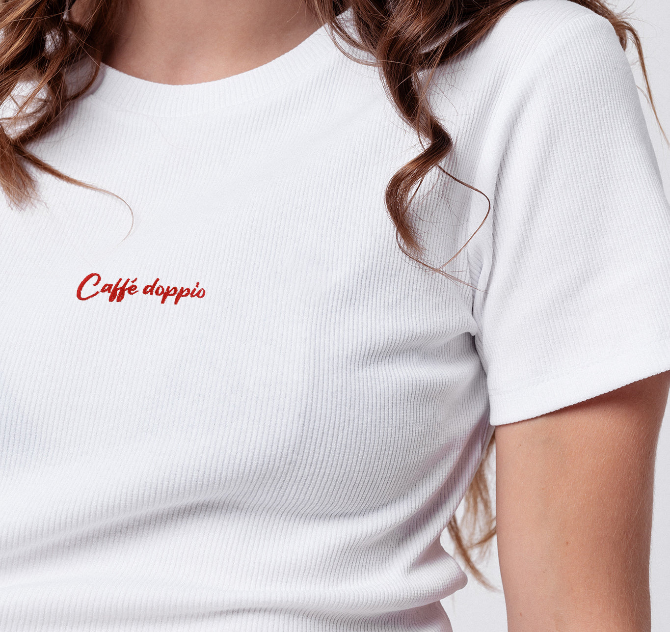 Caffé doppio | Besticktes Bio Baumwoll Cropped T-Shirt