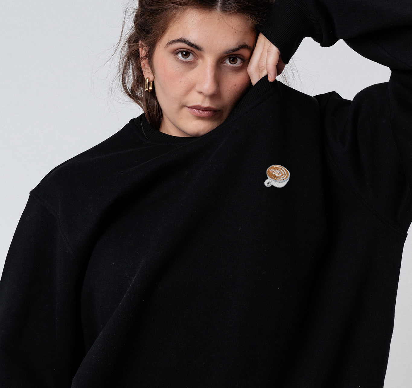Flat White | Bestickter Bio-Baumwoll Frauen Pullover