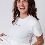 Skinny Bitch | Geborduurd T-shirt van biologisch katoen voor dames