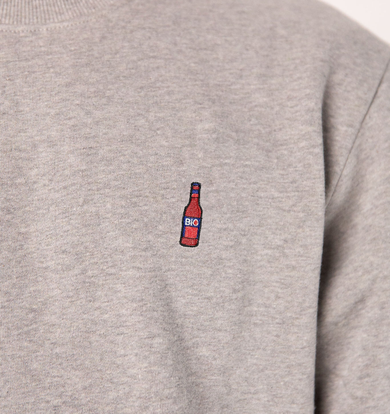 Bionade | Bestickter Bio-Baumwoll Unisex Pullover