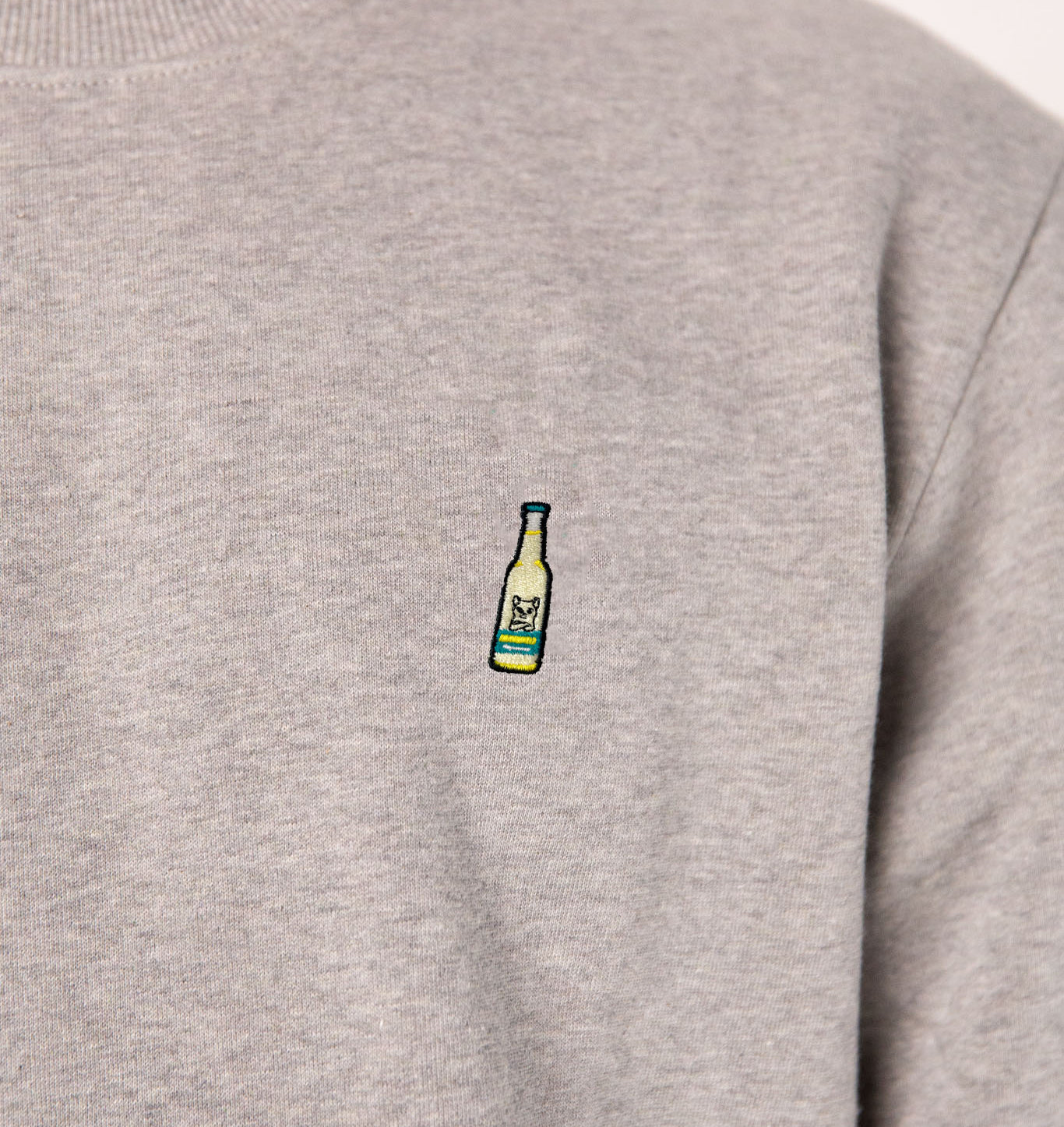 WINZZ Weinschorle  | Bestickter Bio-Baumwoll Unisex Pullover
